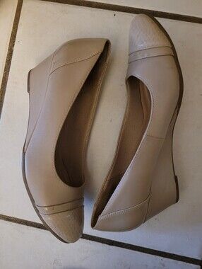 Abella Beige Pointed-Toe Wedge Flats
